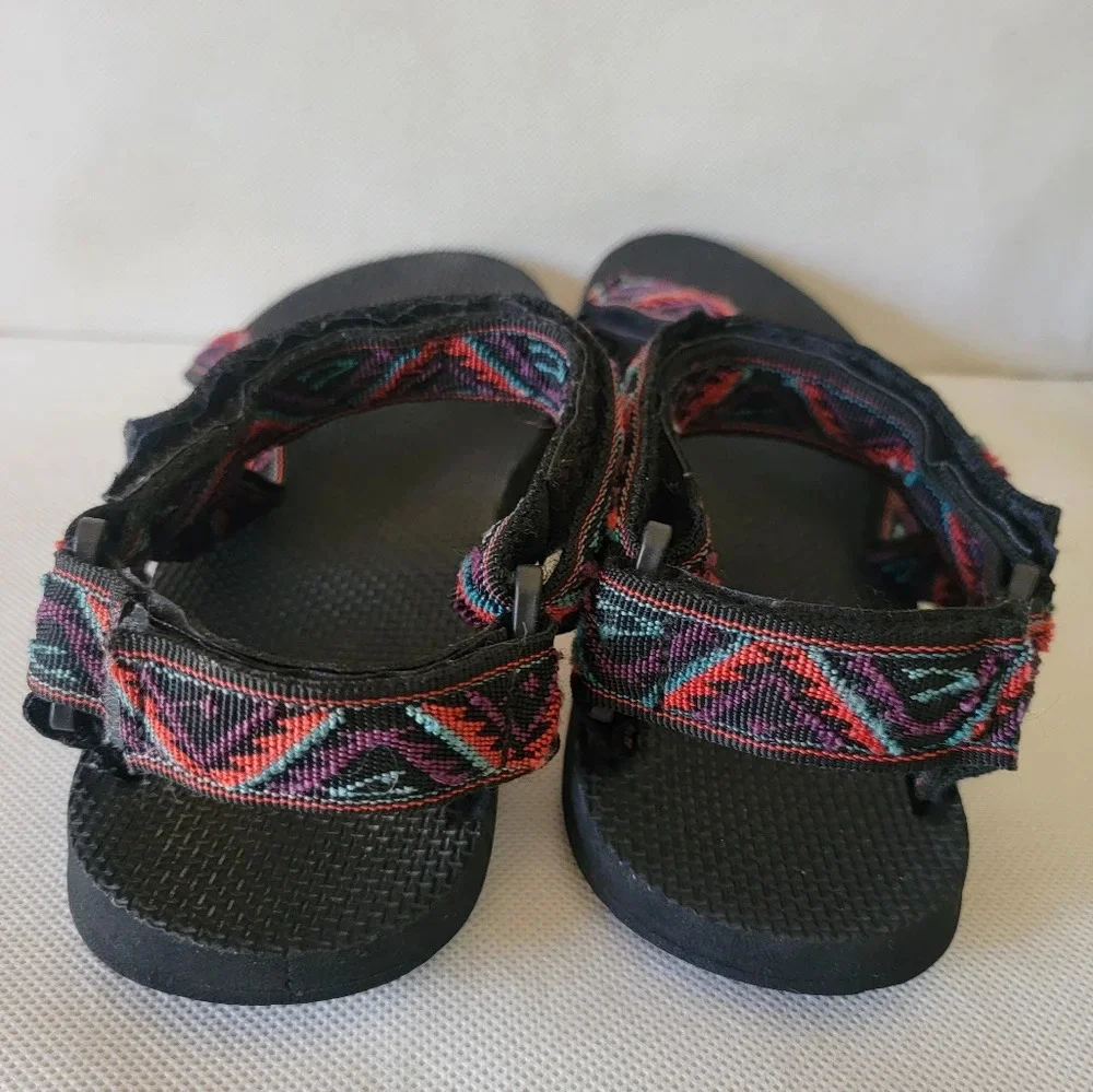*MEN'S TEVA ORIGINAL UNIVERSE SANDALS (‎ sz 10)